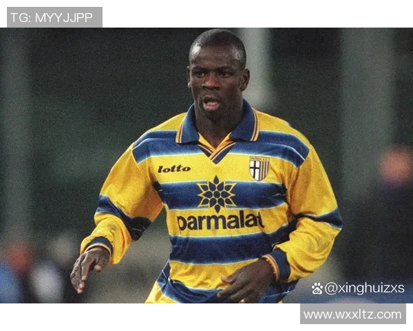 足球传奇图拉姆：从天赋少年到世界顶级后卫的辉煌之路